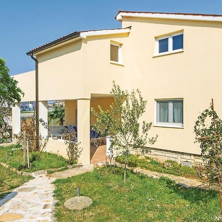 Awesome Apartment In Fazana With Wifi Zewnętrze zdjęcie