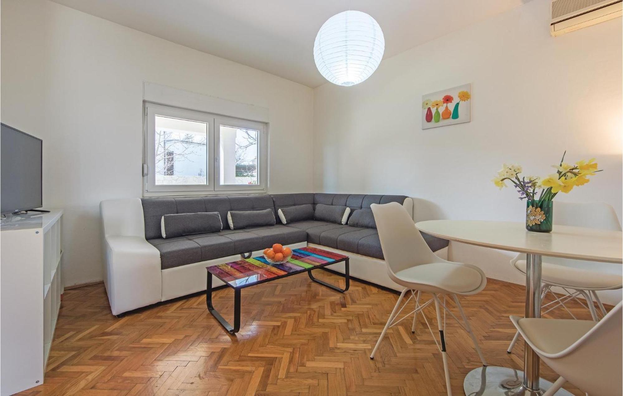 Awesome Apartment In Fazana With Wifi Zewnętrze zdjęcie
