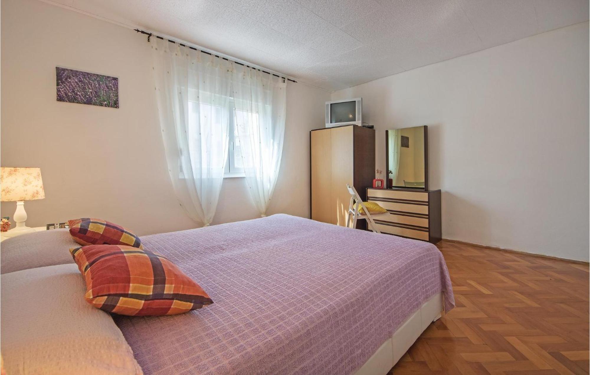Awesome Apartment In Fazana With Wifi Zewnętrze zdjęcie