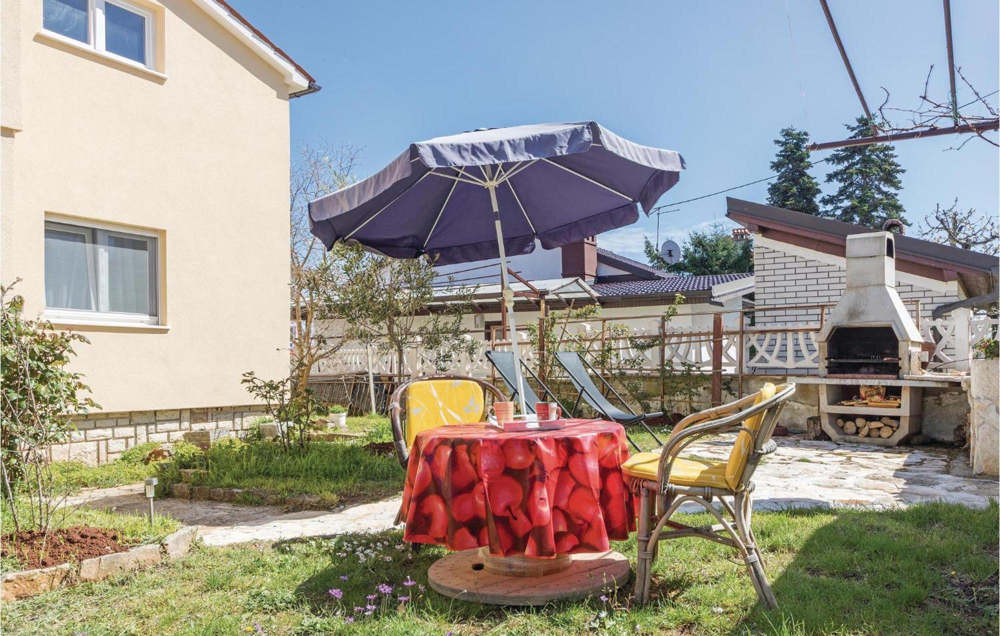 Awesome Apartment In Fazana With Wifi Zewnętrze zdjęcie
